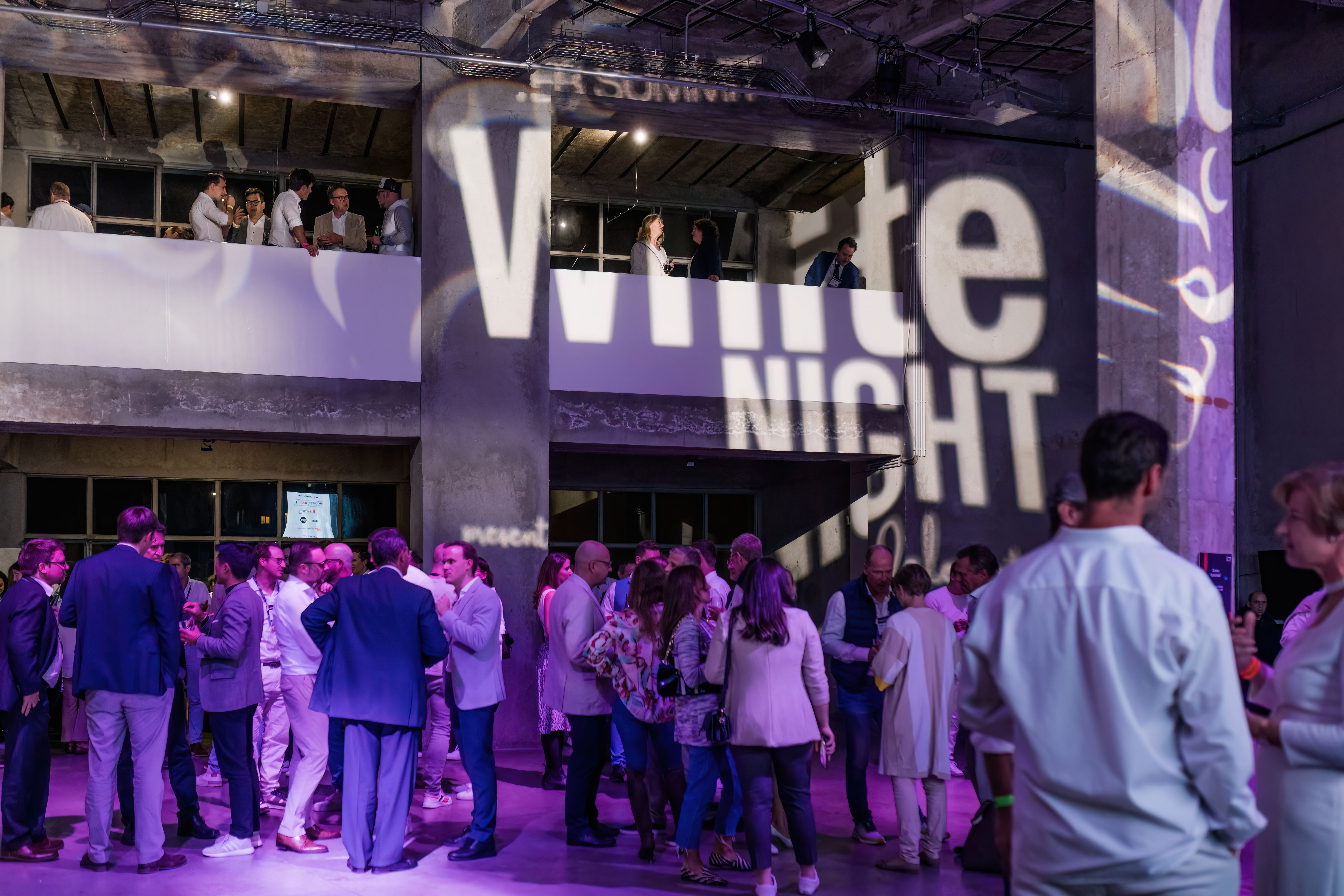 CRUA MEDIA FOTOGRAFIA DE EVENTOS CARPINTARIAS SAO LAZARO